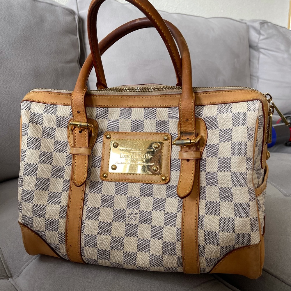 Berkeley Louis Vuitton Azur Damier
